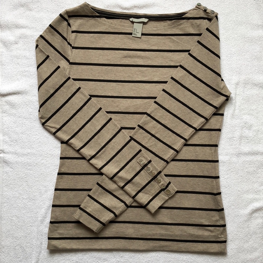 H&M long sleeve striped tee!